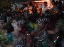Bloco de carnaval nas ruas de Holbox, a pequena ilha ao norte do yucatán, no México